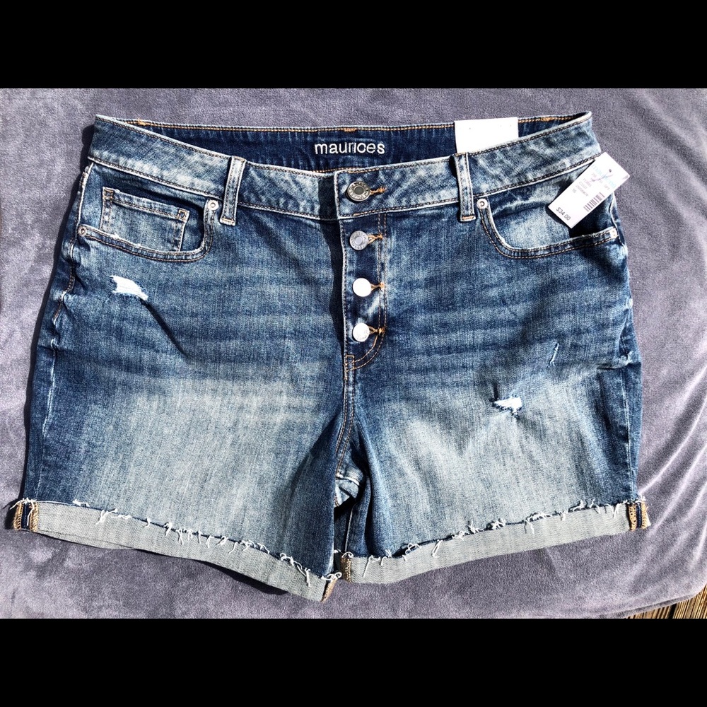 Maurice’s shorts - Brand New